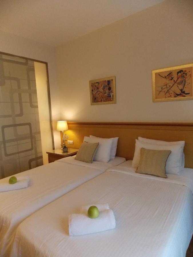 Hotel Alexandros Anchialos エクステリア 写真