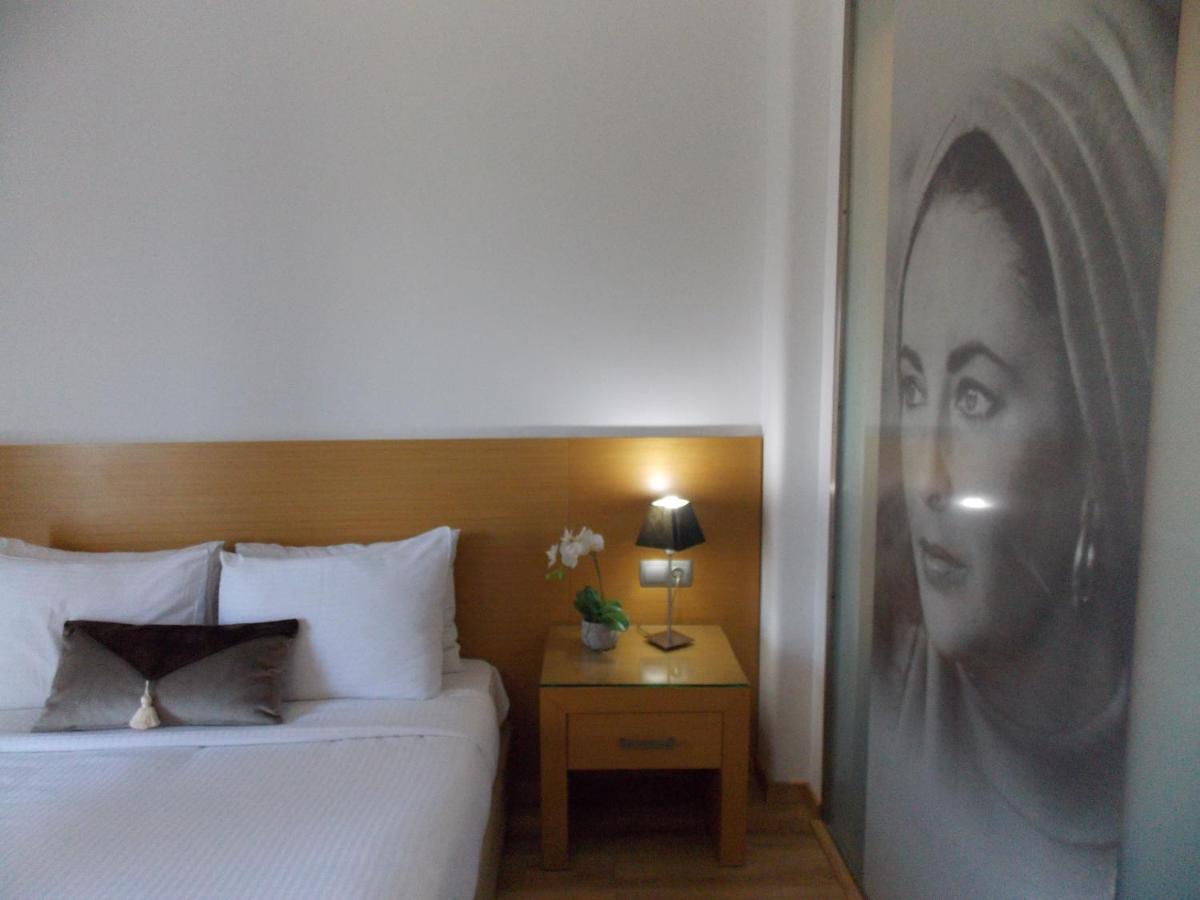 Hotel Alexandros Anchialos エクステリア 写真
