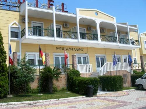 Hotel Alexandros Anchialos エクステリア 写真
